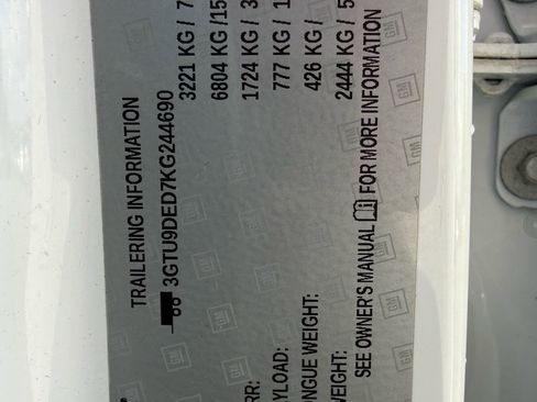 Used 2019 GMC Sierra 1500 SLT w/ SLT Premium Package image 48