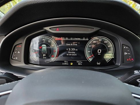 New 2025 Audi Q7 3.0T Premium Plus image 13
