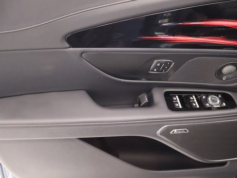 New 2026 Lincoln Nautilus Reserve image 17