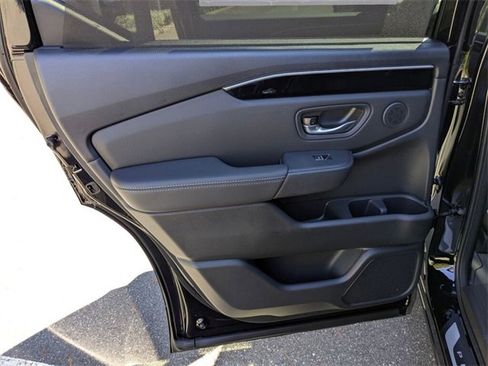 New 2025 Honda Pilot EX-L image 33