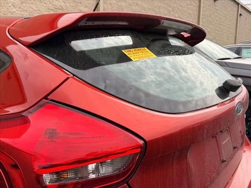 Used 2018 Ford Focus ST image 27