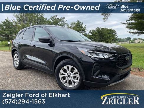 Certified 2025 Ford Escape Active w/ Tech Pack #1 FWD image 1