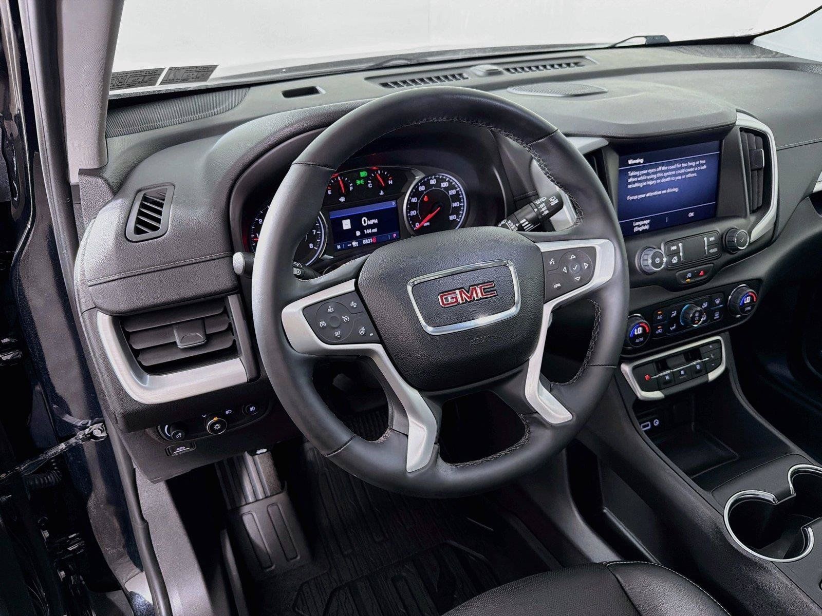 Used 2024 GMC Terrain SLT w/ Infotainment Package II AWD/4WD image 16