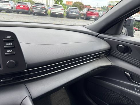 Used 2026 Hyundai Elantra Sport FWD image 30