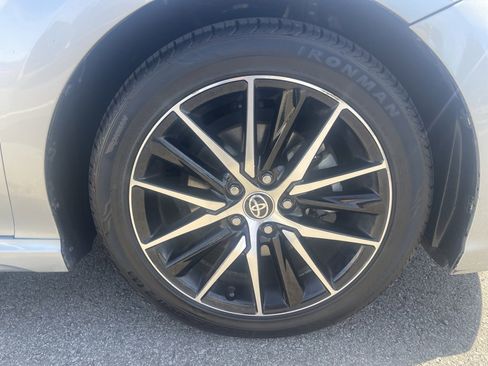 Used 2021 Toyota Camry SE image 31