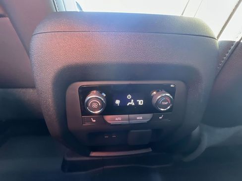 New 2026 Chevrolet Traverse RS w/ LPO, Floor Liner Package image 21