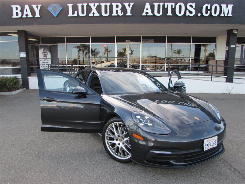 Used 2018 Porsche Panamera image 37