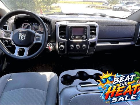 Used 2022 RAM 1500 Classic SLT RWD image 17