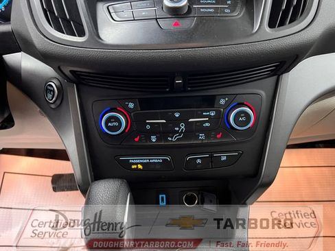 Used 2019 Ford Escape SE FWD image 41