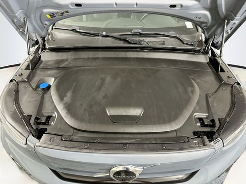 Used 2023 Volvo C40 P8 Recharge Plus AWD/4WD image 34