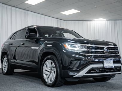 Used 2021 Volkswagen Atlas Cross Sport SE w/ Panoramic Sunroof Package