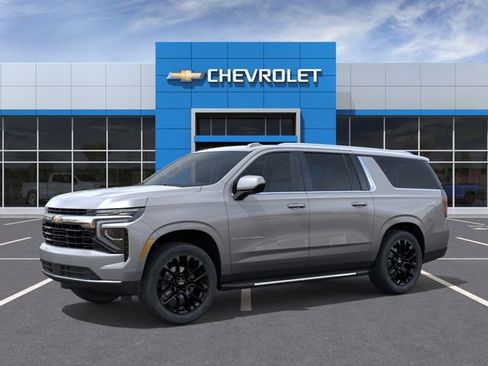 New 2026 Chevrolet Suburban LS AWD/4WD image 2
