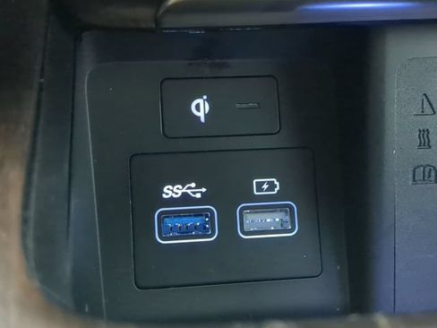 Used 2024 Genesis GV80 3.5T AWD/4WD image 22