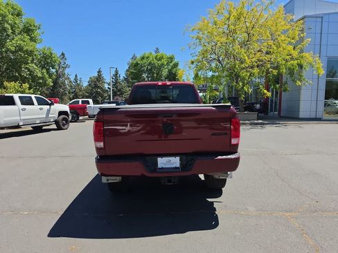 Used 2017 RAM 2500 Big Horn w/ Sport Appearance Group AWD/4WD image 4