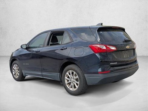 Used 2020 Chevrolet Equinox LS w/ LS Convenience Package FWD image 7