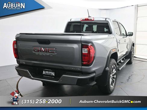 Used 2023 GMC Canyon Denali AWD/4WD image 3