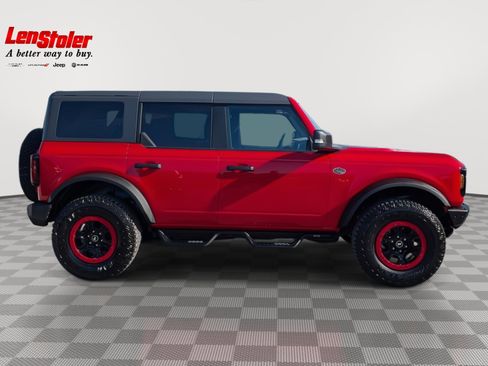 Used 2023 Ford Bronco Wildtrak image 6