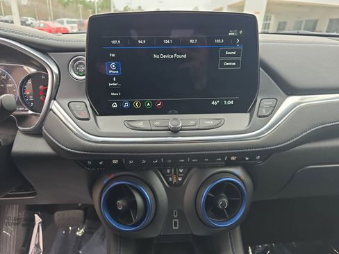 Used 2023 Chevrolet Blazer RS w/ Enhanced Convenience Package image 22