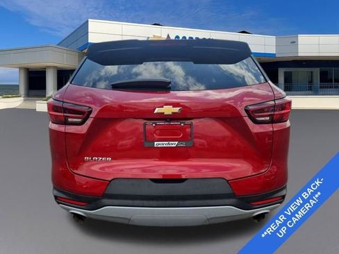 Used 2023 Chevrolet Blazer LT w/ Convenience Package image 4