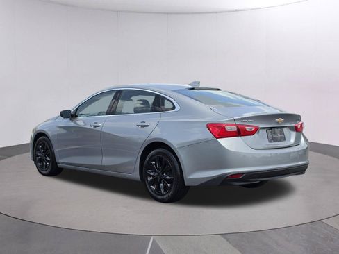 Used 2024 Chevrolet Malibu LT FWD image 8