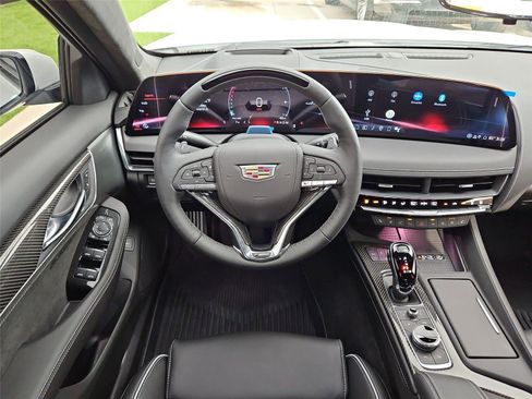New 2026 Cadillac CT5 V RWD image 12