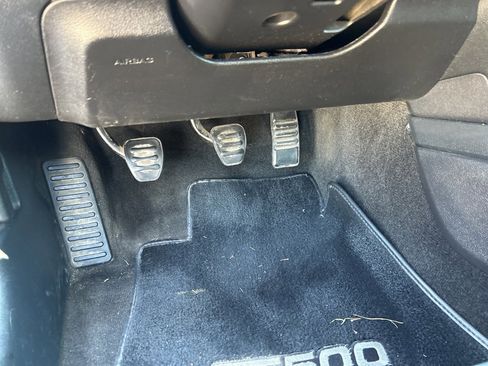 Used 2015 Ford Mustang GT image 9