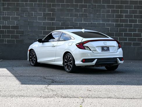 Used 2016 Honda Civic EX-T image 4