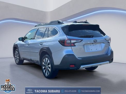 Used 2025 Subaru Outback Limited AWD/4WD image 3