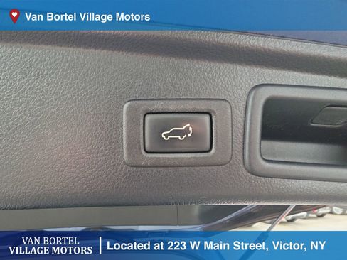 Used 2016 Subaru Forester 2.0XT Touring image 29