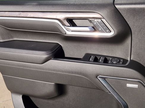 Used 2022 Chevrolet Silverado 1500 LTZ w/ LTZ Premium Texas Edition image 30