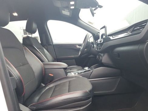 Used 2023 Ford Escape ST-Line image 13