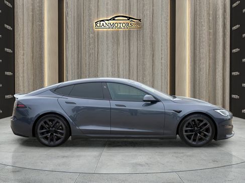 Used 2022 Tesla Model S Plaid AWD/4WD image 13