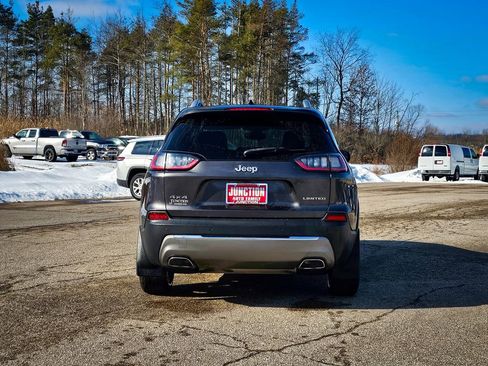 Used 2020 Jeep Cherokee Limited image 4