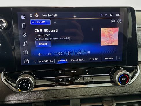 Used 2024 Chevrolet Colorado W/T image 17