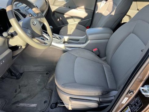 Used 2015 Kia Sportage LX image 17