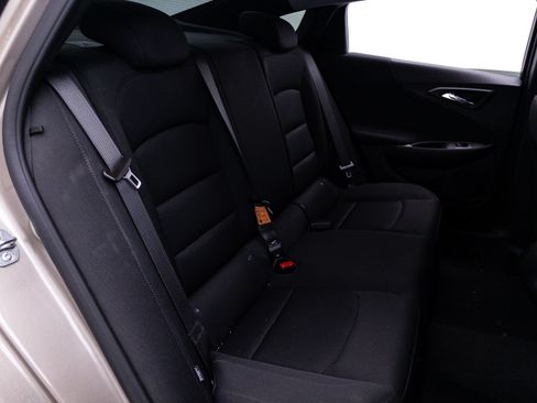 Used 2024 Chevrolet Malibu LS FWD image 33