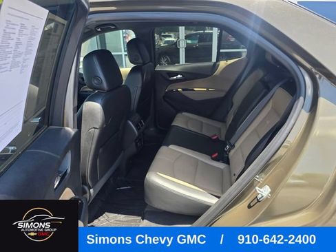 Used 2023 Chevrolet Equinox Premier AWD/4WD image 31