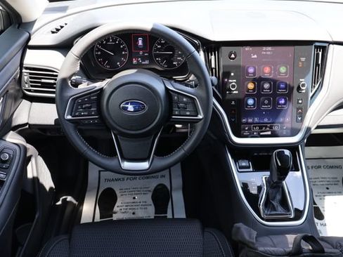 Certified 2025 Subaru Outback Premium AWD/4WD image 6