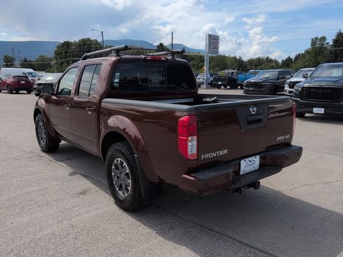 Used 2016 Nissan Frontier PRO-4X w/ Pro-4x Luxury Package AWD/4WD image 6