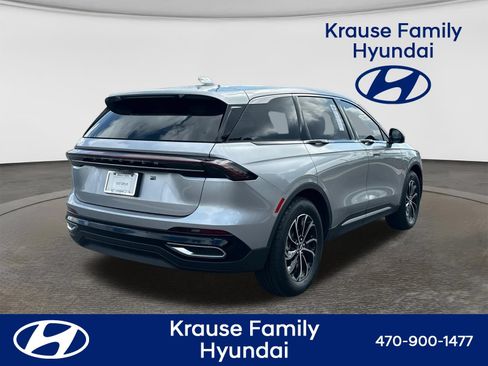 Used 2026 Lincoln Nautilus Premier w/ Equipment Group 102A AWD/4WD image 8