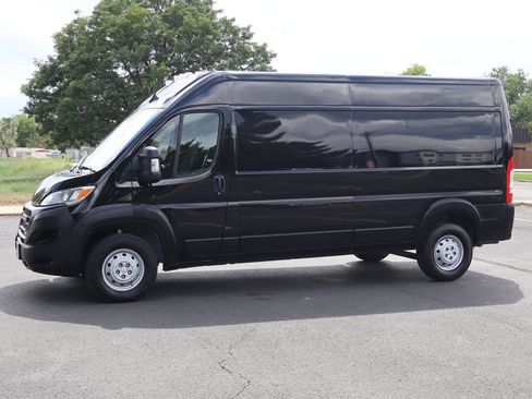 Used 2023 RAM ProMaster 2500 FWD image 10