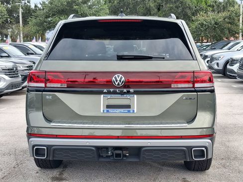 New 2026 Volkswagen Atlas Peak Edition AWD/4WD image 4