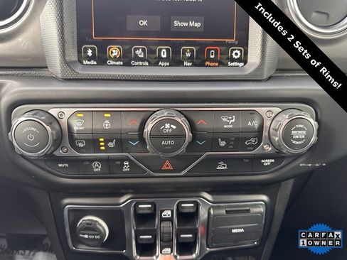 Used 2022 Jeep Wrangler Unlimited Sahara w/ Cold Weather Group image 22