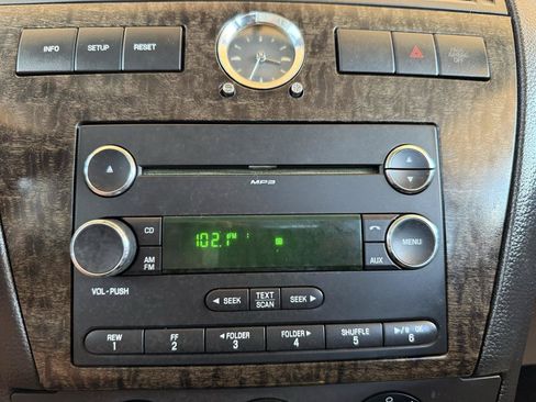 Used 2009 Mercury Milan FWD image 36
