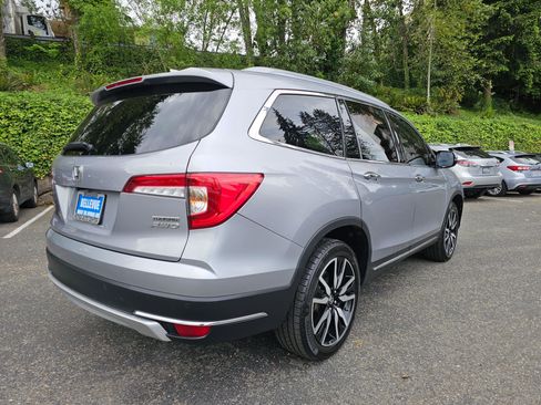Used 2022 Honda Pilot Touring image 7