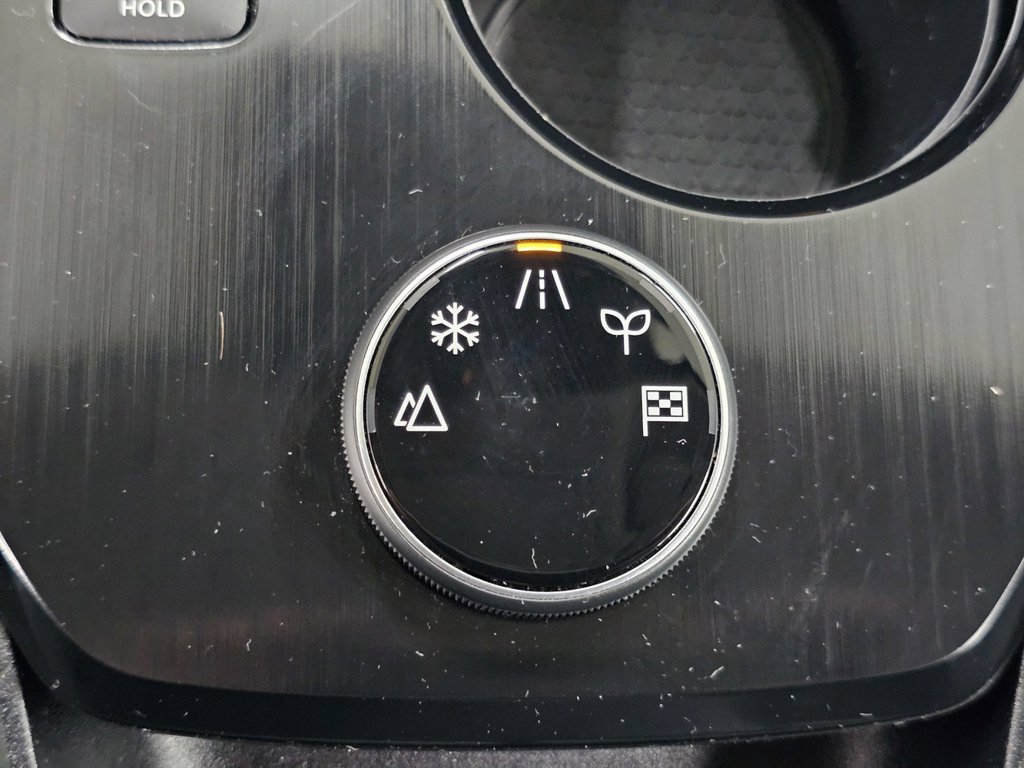 Used 2023 Nissan Rogue SV AWD/4WD image 22
