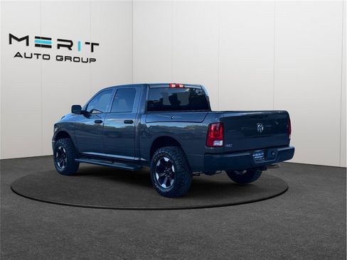 Used 2019 RAM 1500 4x4 Crew Cab Tradesman image 7