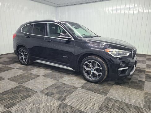 Used 2016 BMW X1 xDrive28i AWD/4WD image 1