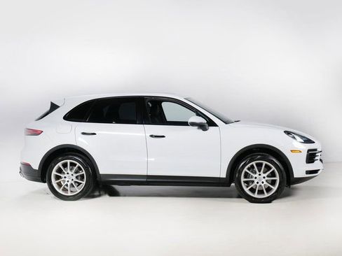 Certified 2019 Porsche Cayenne AWD/4WD image 8