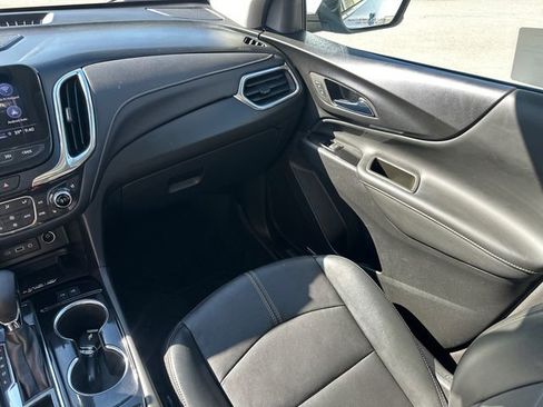 Used 2023 Chevrolet Equinox Premier AWD/4WD image 26